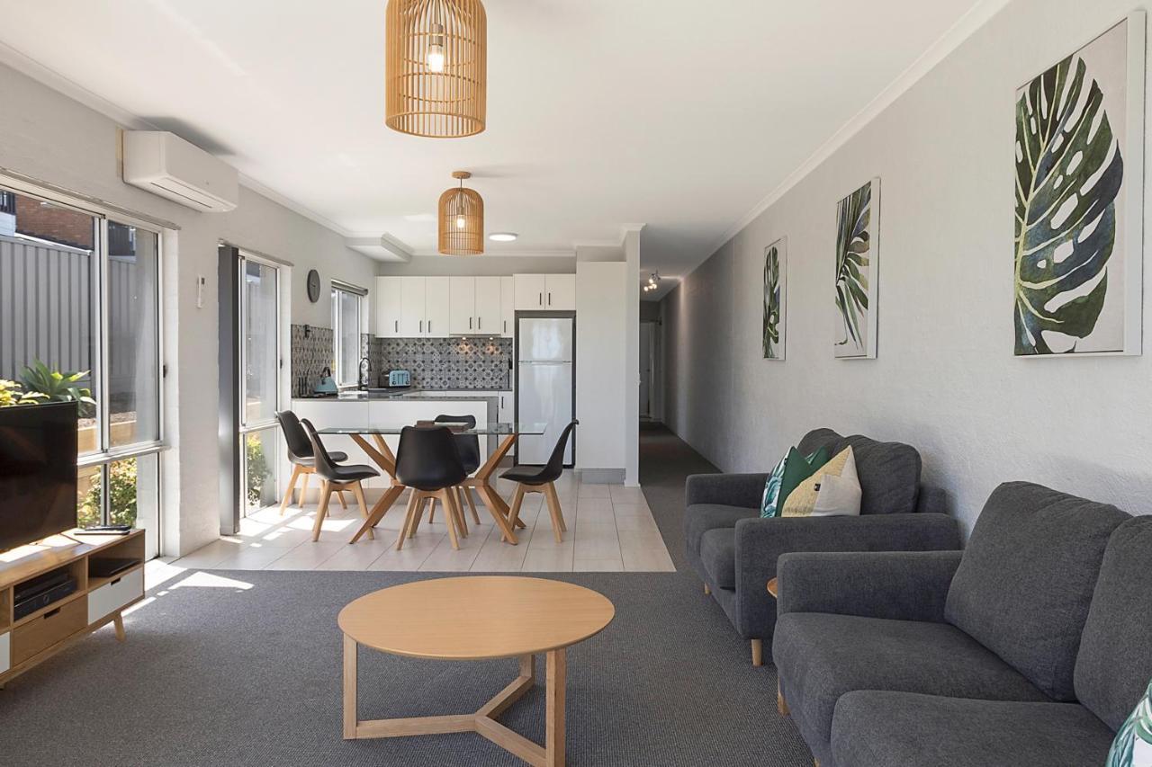 The Palms Apartments Merimbula Exterior photo