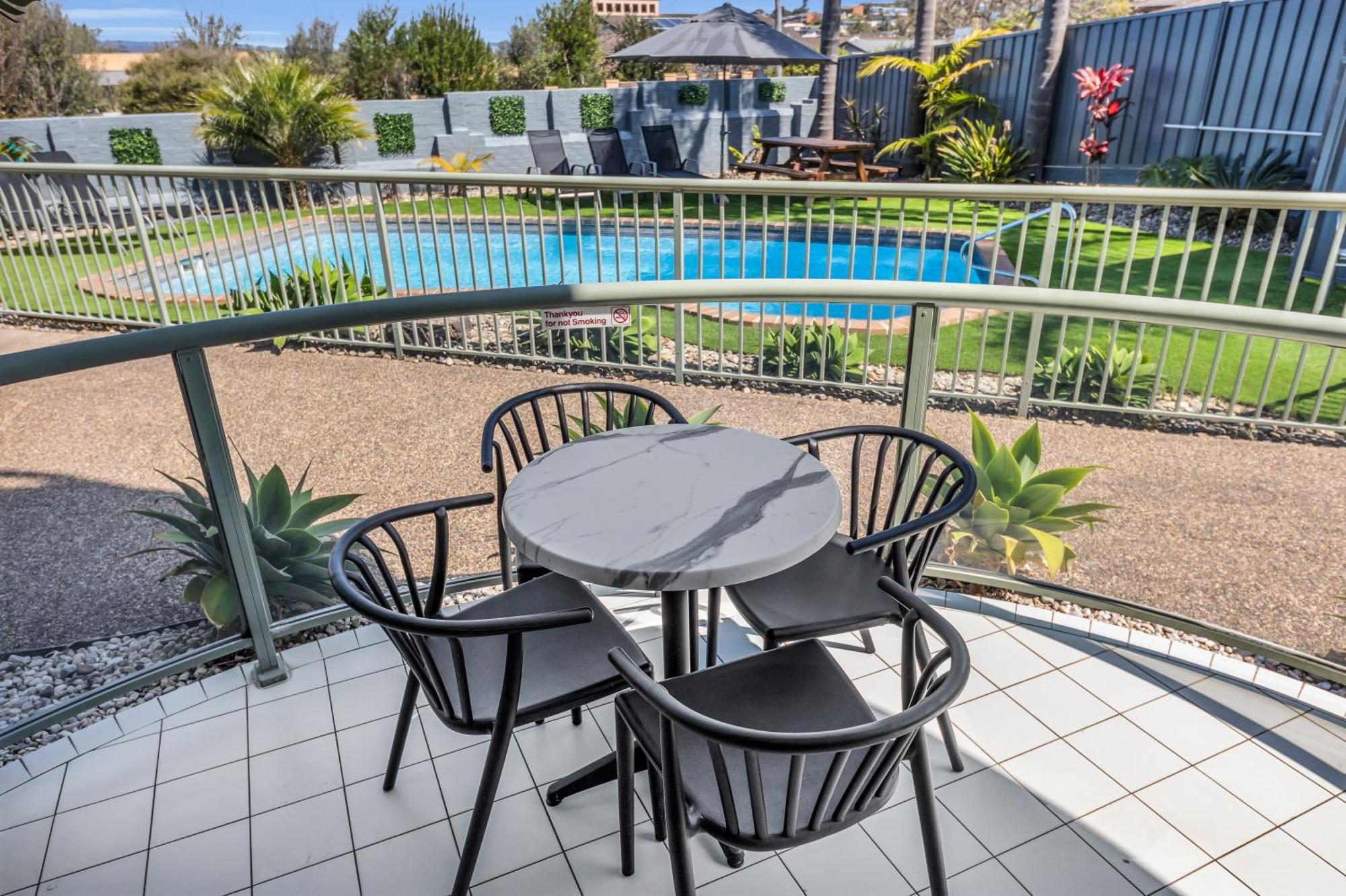 The Palms Apartments Merimbula Exterior photo